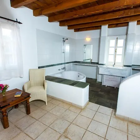 Clarissa & Carmel View *