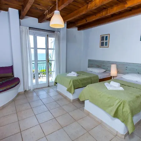 Clarissa & Carmel View *