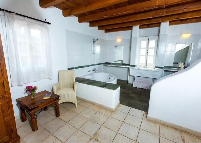 Clarissa & Carmel View *